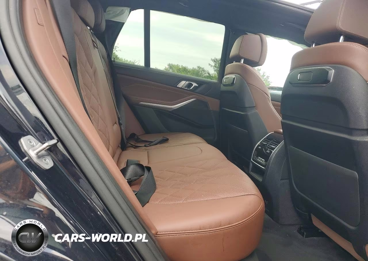 2024 BMW X5 xDrive50E VIN:5UX43EU09R9S67032 - 11