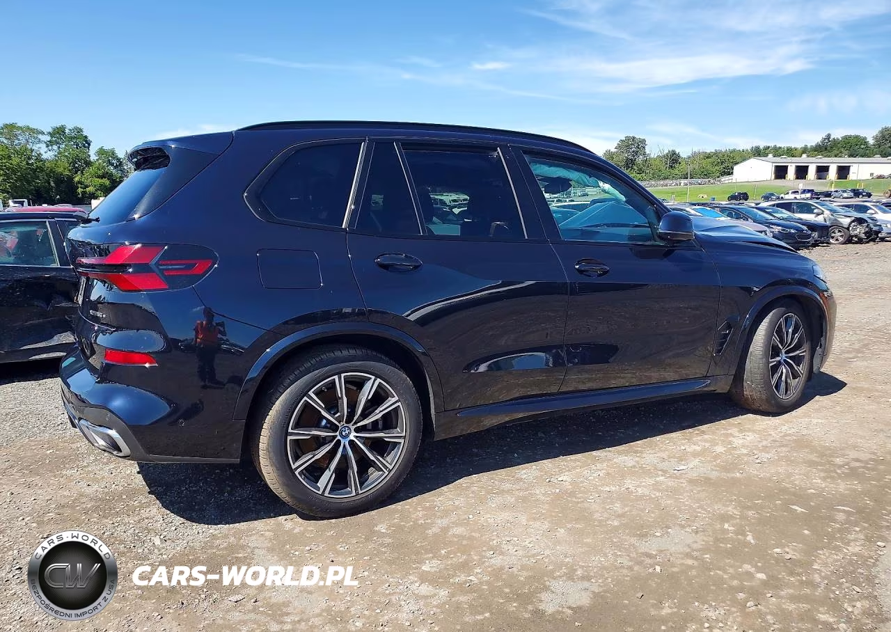 2024 BMW X5 xDrive50E VIN:5UX43EU09R9S67032 - 3