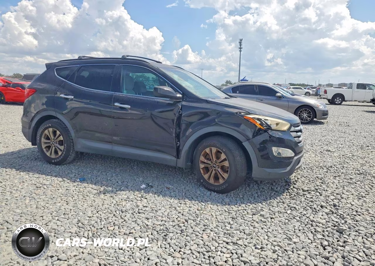 2016 Hyundai Santa Fe Sport 2.4L VIN:5XYZU3LB0GG324130 - 4