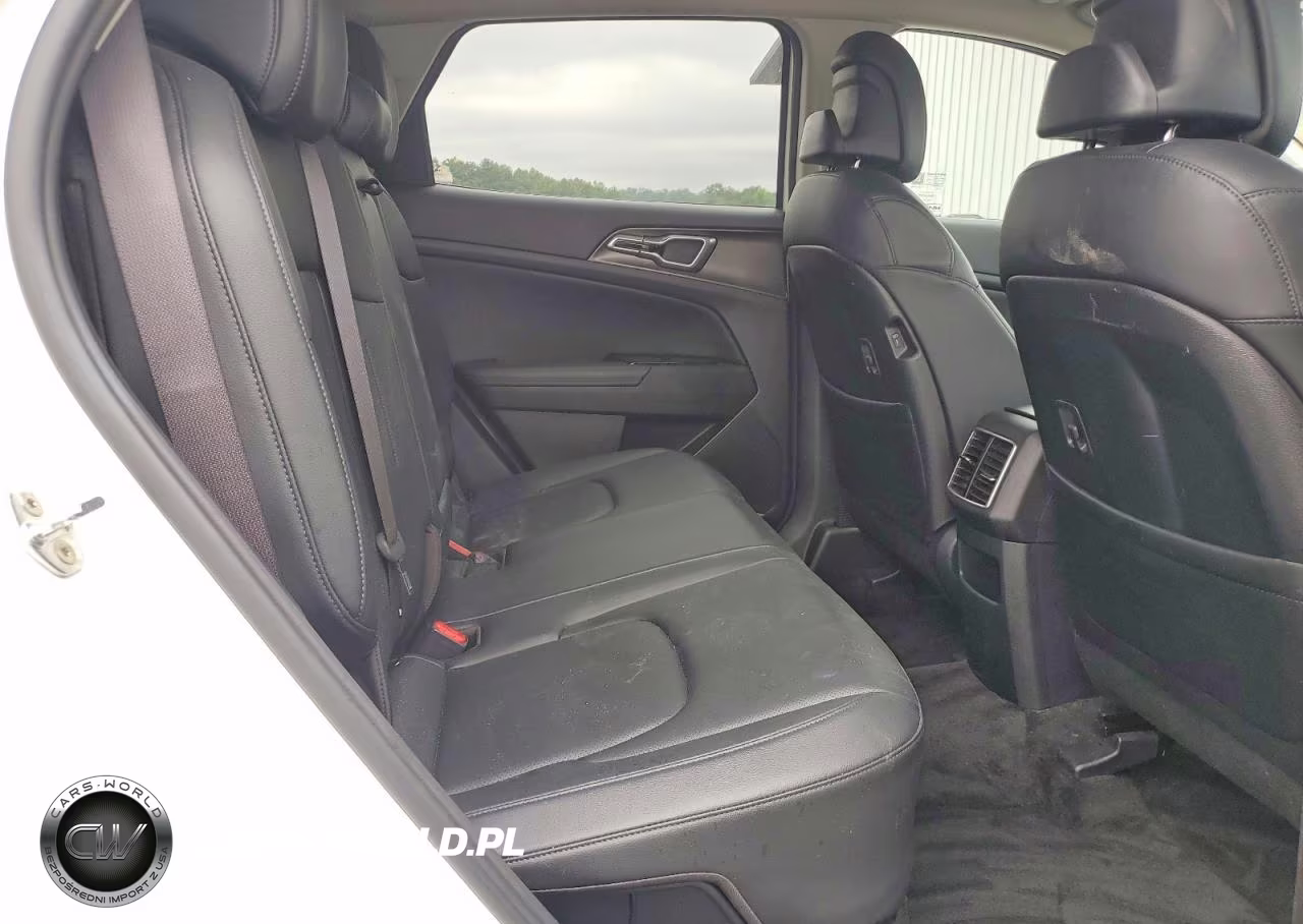 2023 Kia Sportage Ex VIN:KNDPVCAG7P7025315 - 11