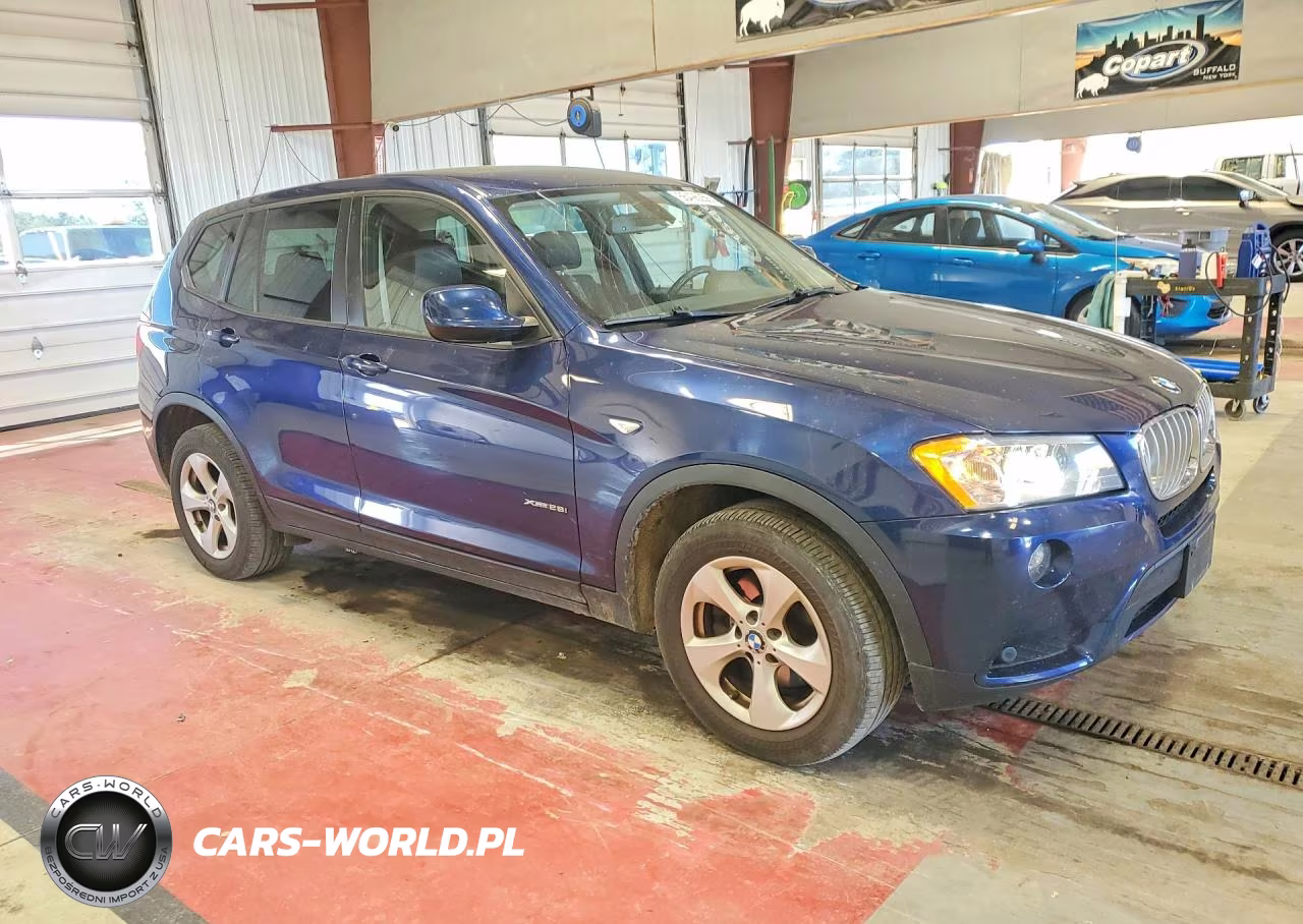 2012 BMW X3 xDrive28I VIN:5UXWX5C50CL727697 - 4