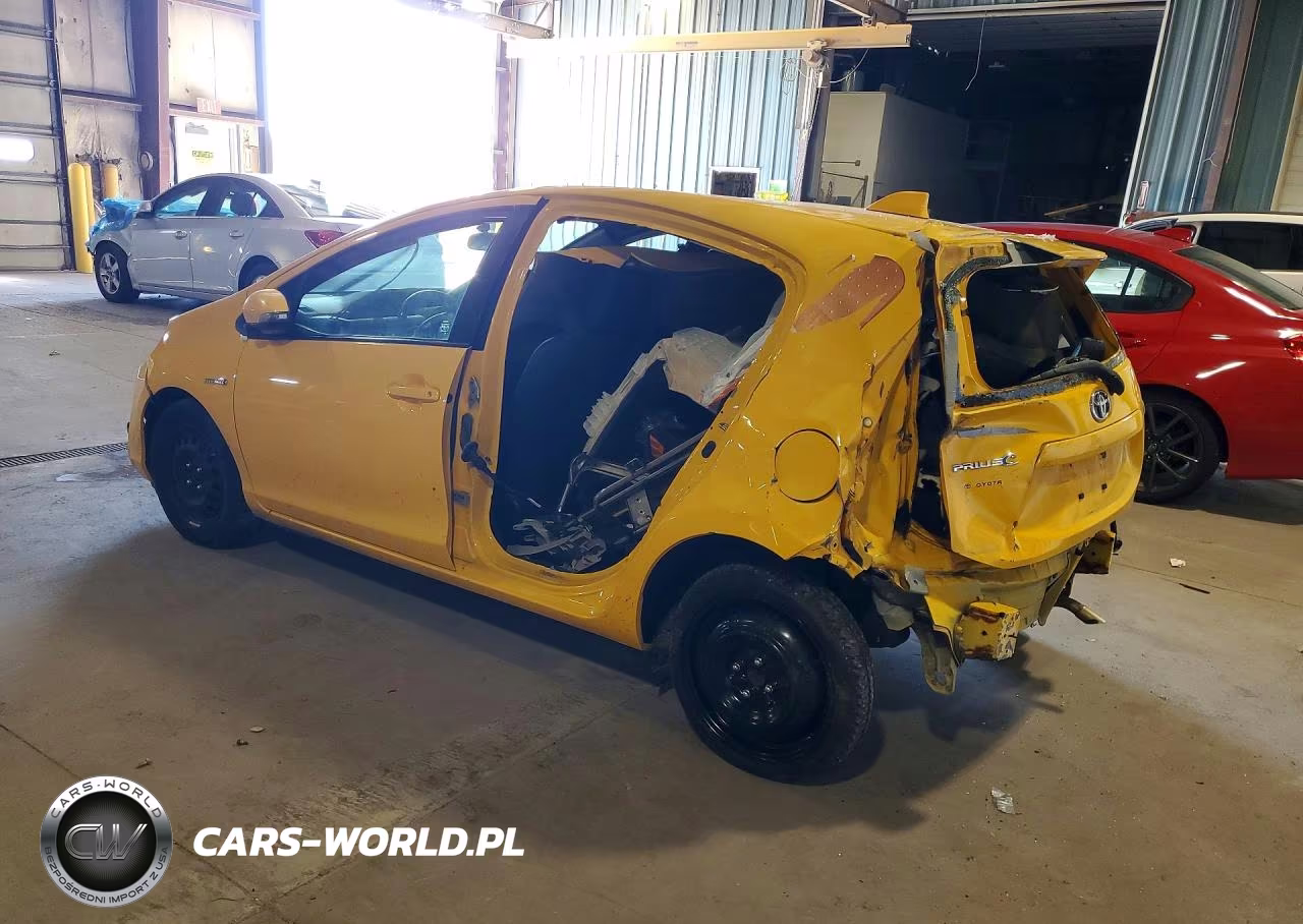 2015 Toyota Prius C Two VIN:JTDKDTB39F1089107 - 2