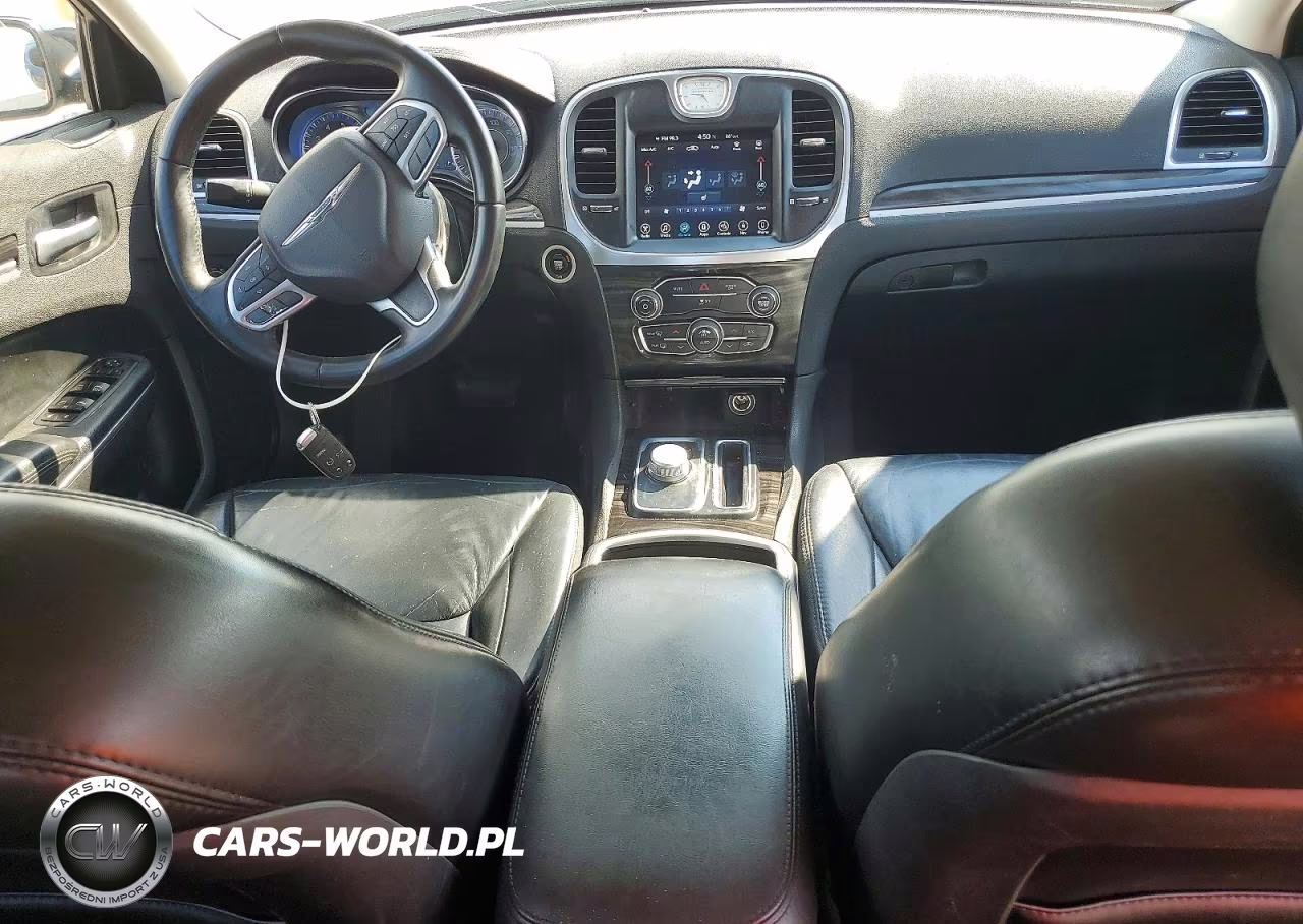 2017 Chrysler 300 Limited VIN:2C3CCAAG3HH506391 - 8