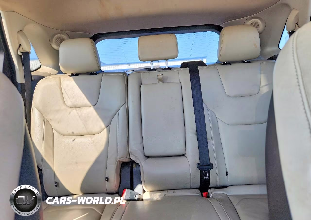 2019 Ford Edge Titanium VIN:2FMPK4K99KBC63953 - 10