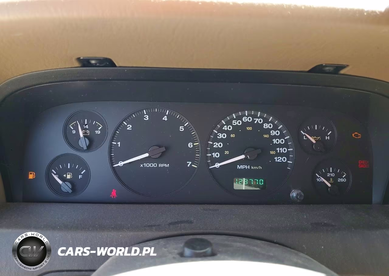 2002 Jeep Grand Cherokee Laredo VIN:1J8GX48S12C121959 - 9