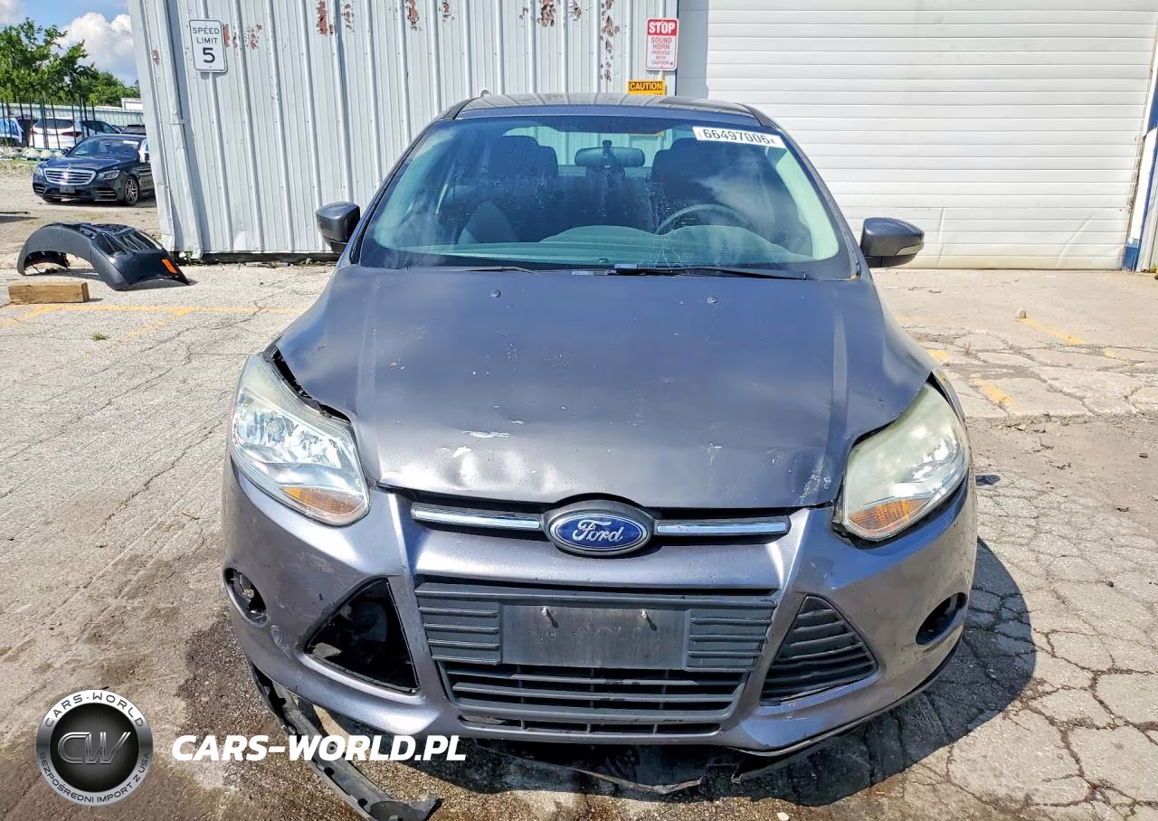 2014 Ford Focus Se VIN:1FADP3F29EL336863 - 5