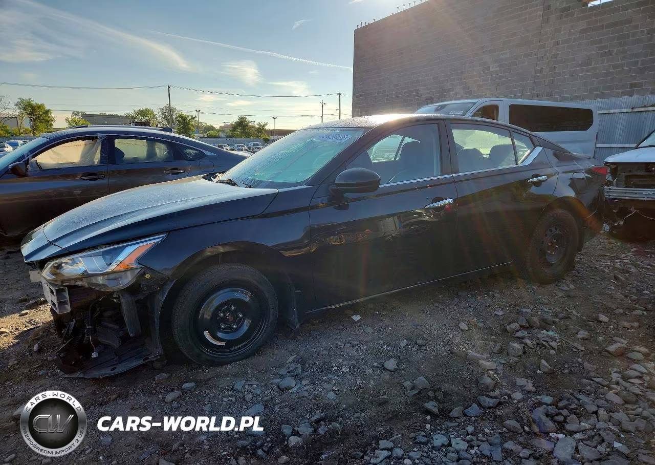 2019 Nissan Altima S