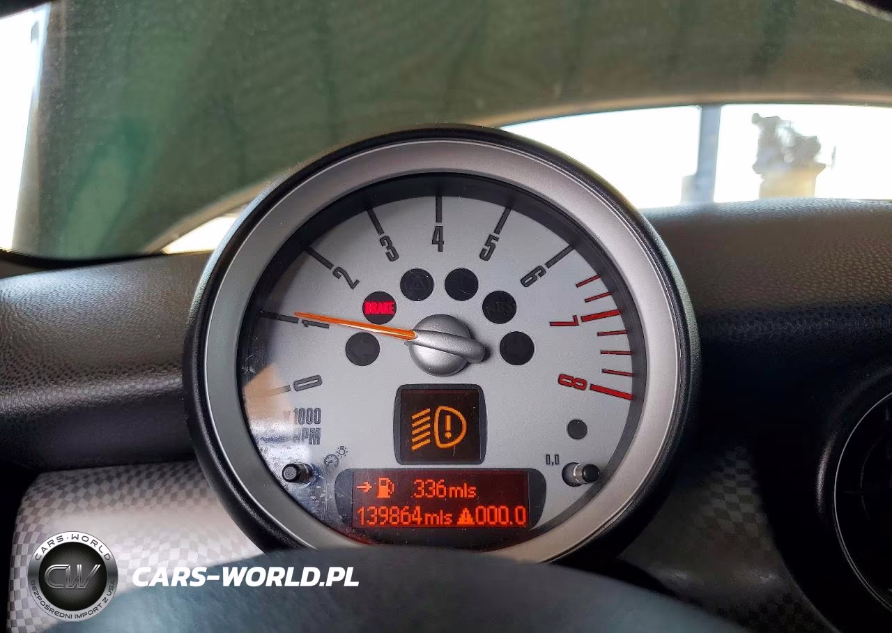 2009 Mini Cooper S VIN:WMWMF73509TT97220 - 9