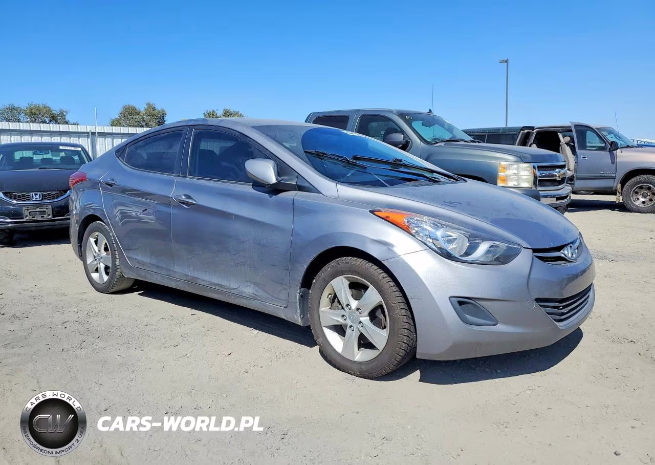 2011 Hyundai Elantra Gls VIN:KMHDH4AE9BU122651 - 4