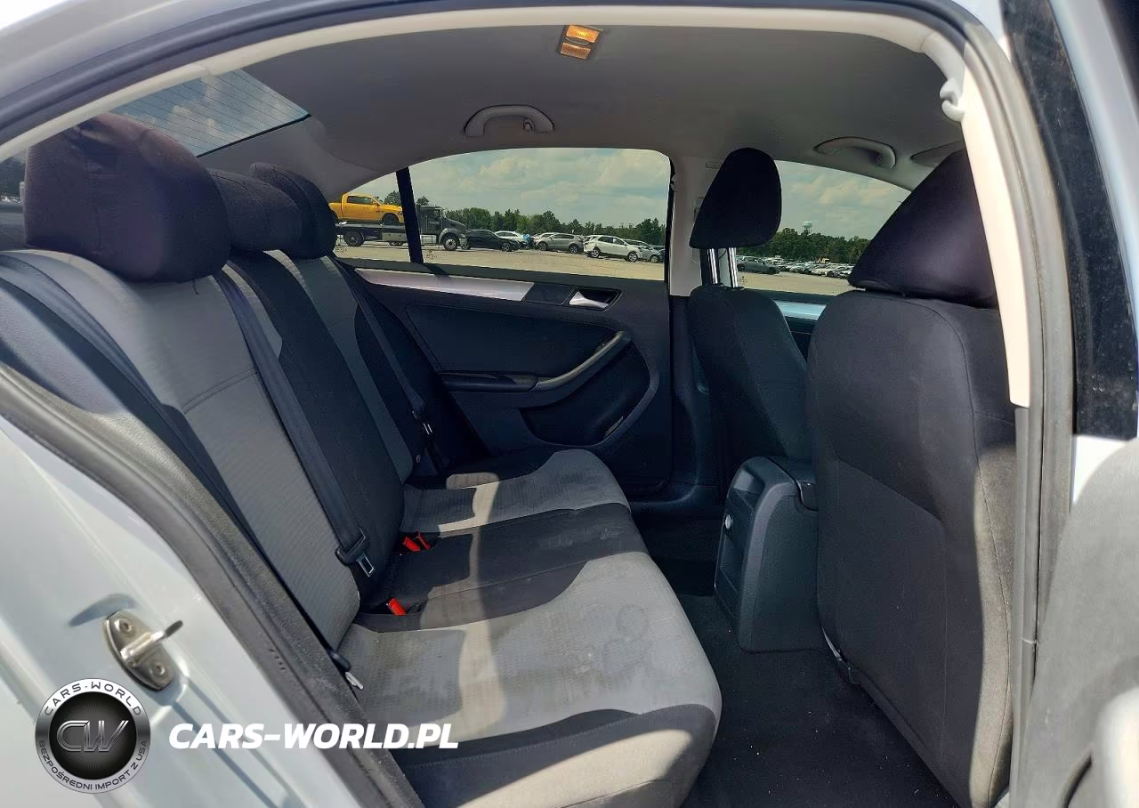 2017 Volkswagen Jetta S VIN:3VW2B7AJ4HM405853 - 10