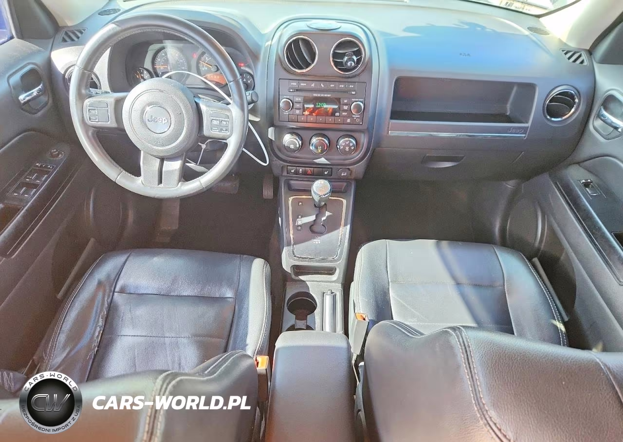 2015 Jeep Patriot Latitude VIN:1C4NJRFB8FD339882 - 8