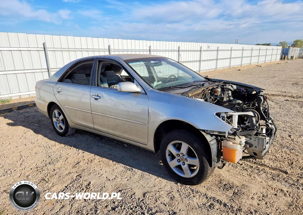 2003 Toyota Camry Le VIN:4T1BE32K23U673181 - 4
