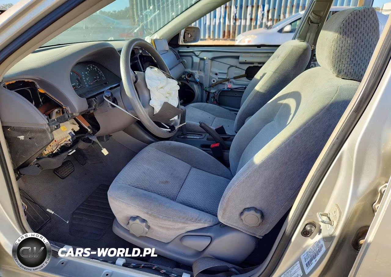 2003 Toyota Camry Le VIN:4T1BE32K23U673181 - 7