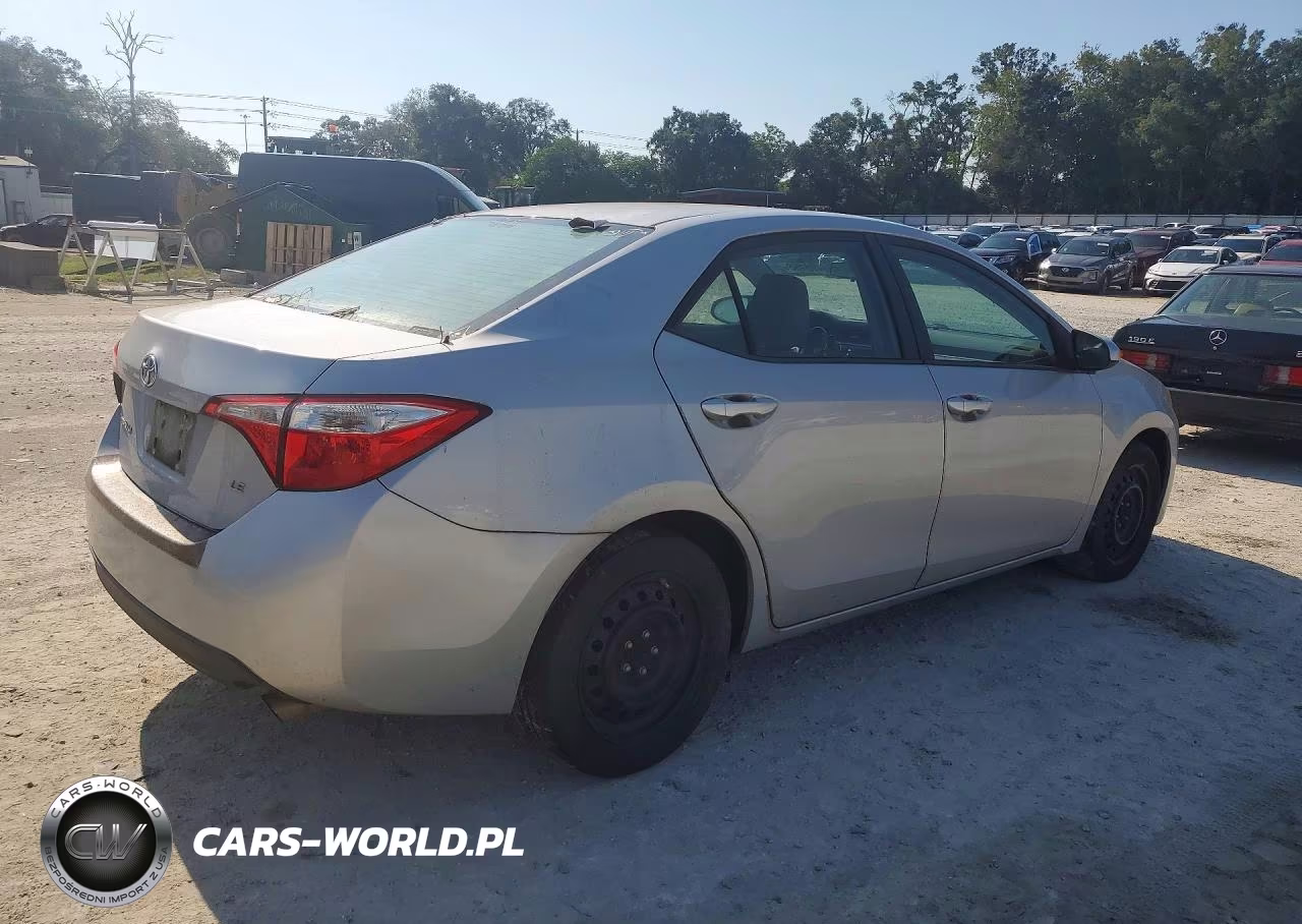 2014 Toyota Corolla Le VIN:2T1BURHE8EC211607 - 3