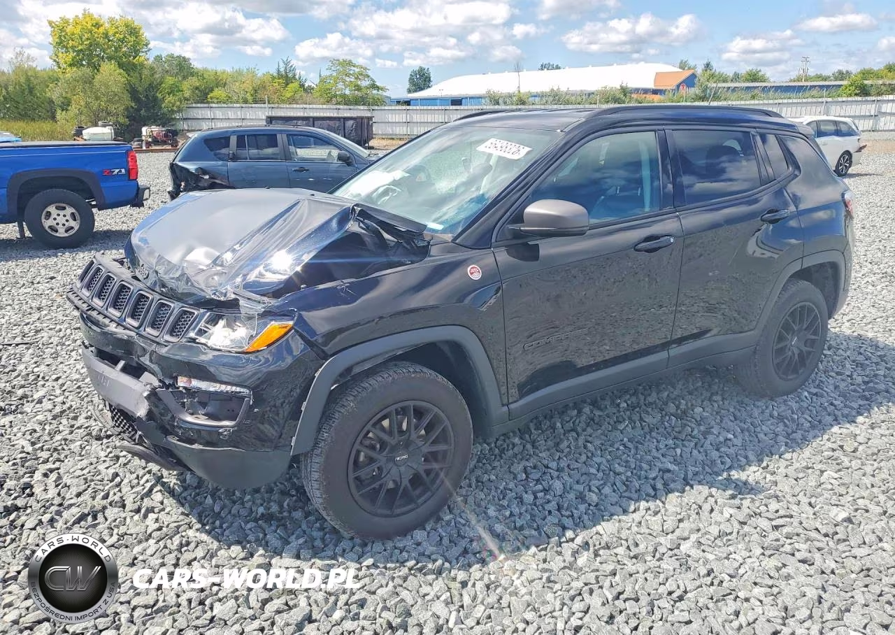 2018 Jeep Compass Trailhawk VIN:3C4NJDDB3JT259186 - 1