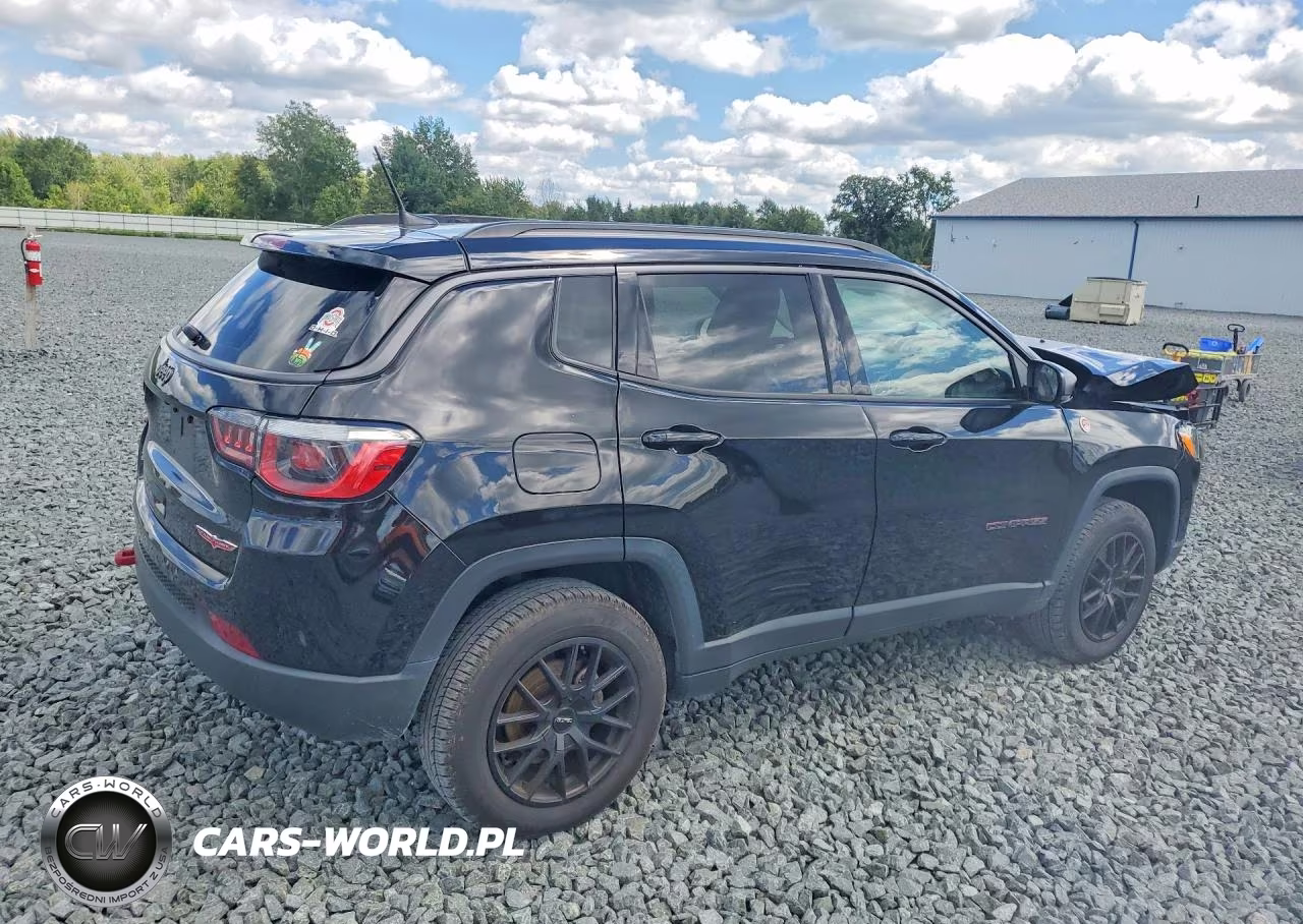 2018 Jeep Compass Trailhawk VIN:3C4NJDDB3JT259186 - 3