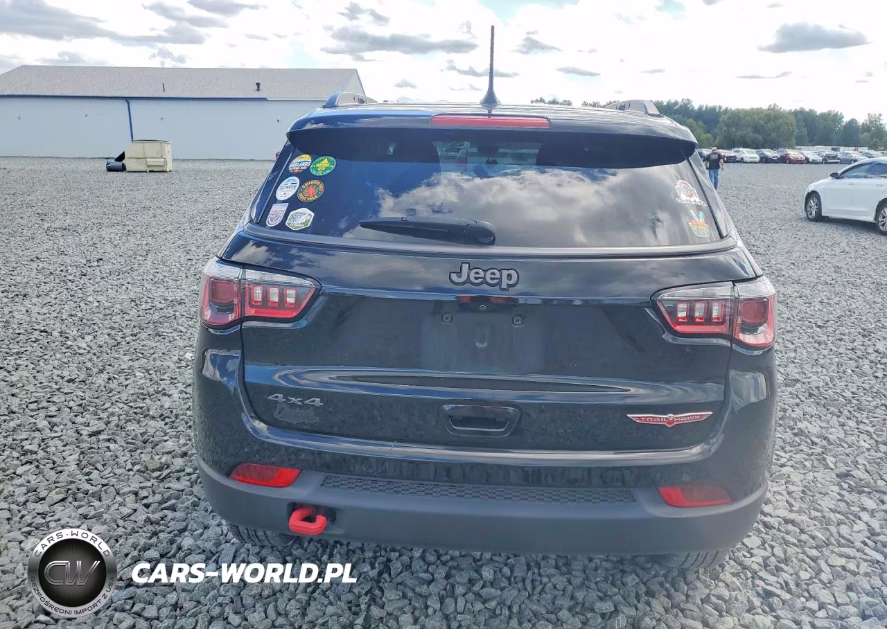 2018 Jeep Compass Trailhawk VIN:3C4NJDDB3JT259186 - 6