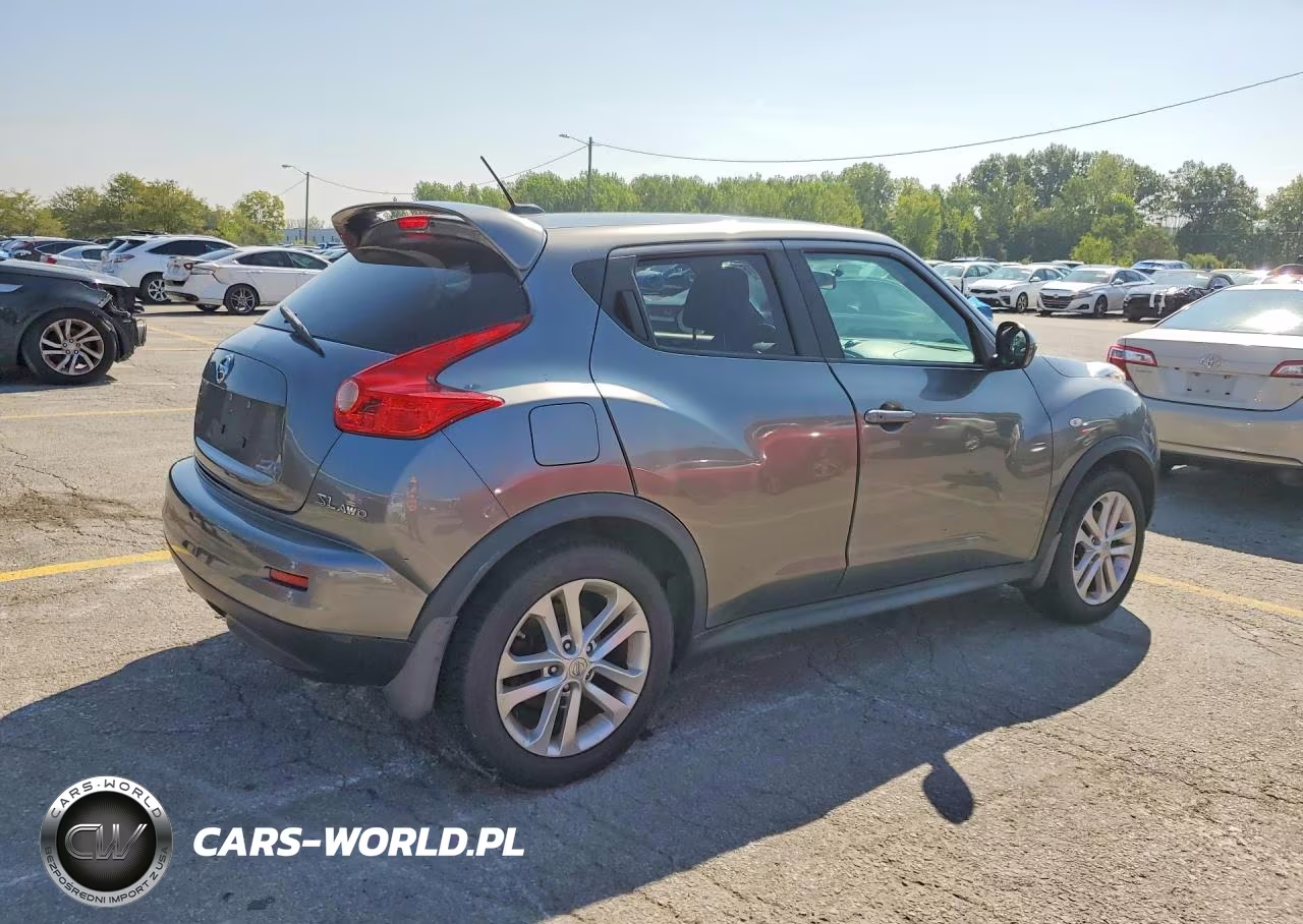 2011 Nissan Juke S VIN:JN8AF5MV3BT026703 - 3