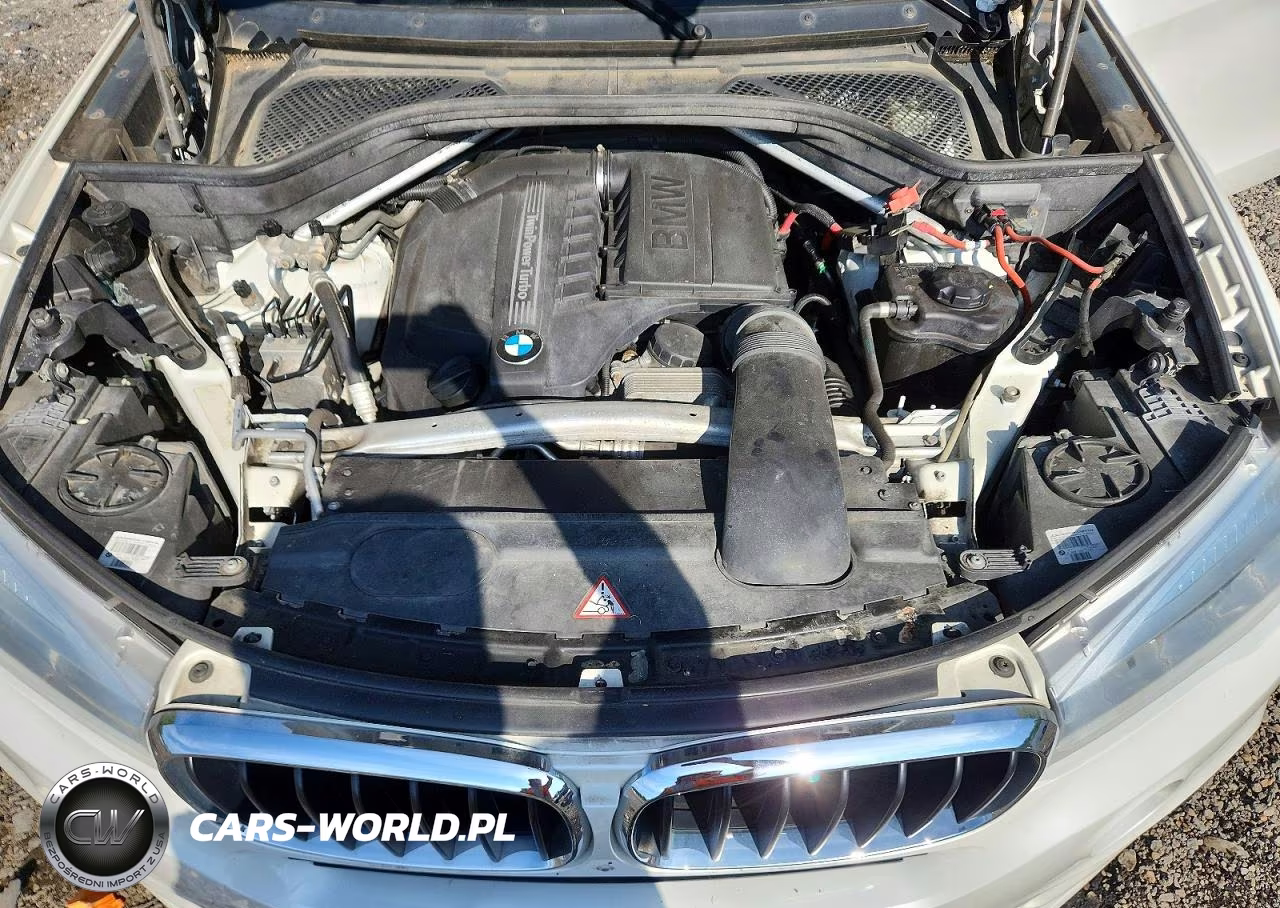 2014 BMW X5 xDrive35I VIN:5UXKR0C53E0H18351 - 12