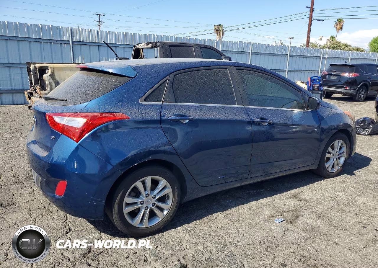 2015 Hyundai Elantra Gt Base VIN:KMHD35LH3FU241927 - 3