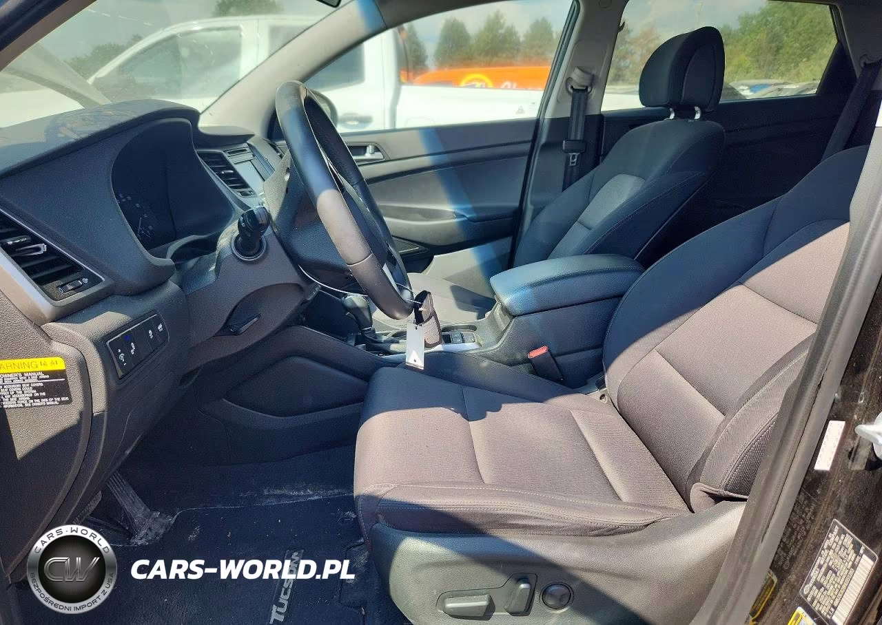 2017 Hyundai Tucson Sport VIN:KM8J3CA28HU351283 - 7