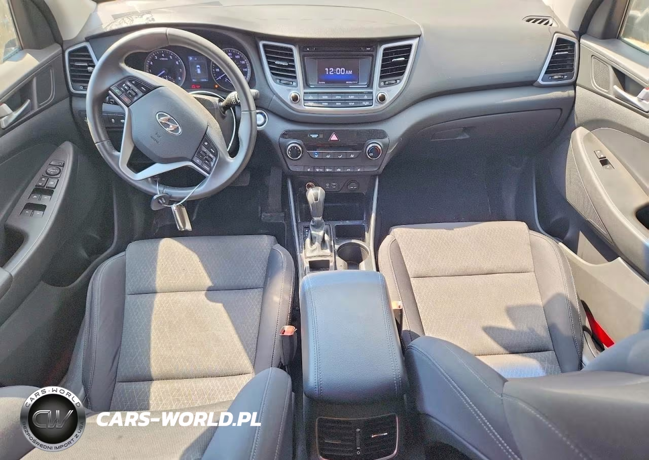 2017 Hyundai Tucson Sport VIN:KM8J3CA28HU351283 - 8