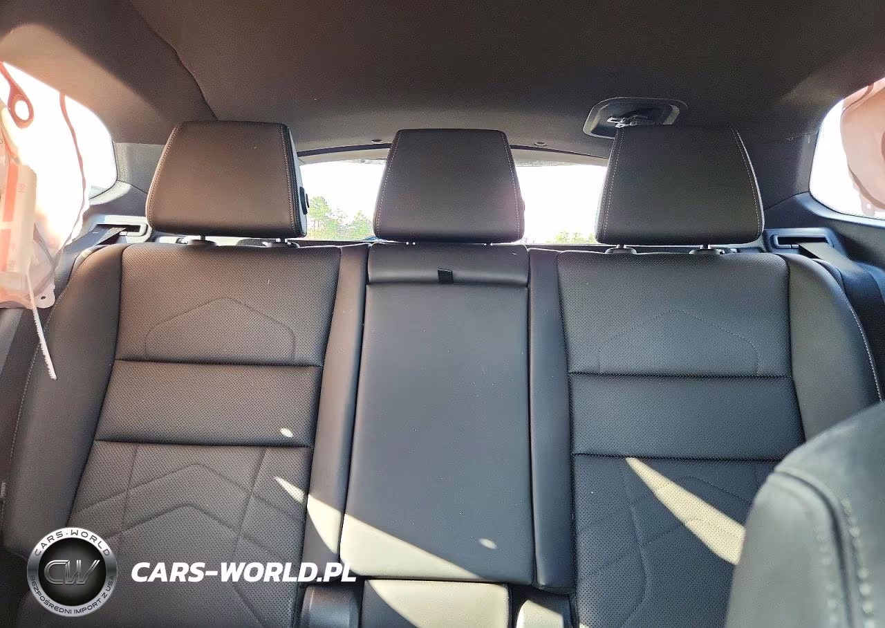 2025 BMW X1 xDrive28I VIN:WBX73EF04S5140300 - 10