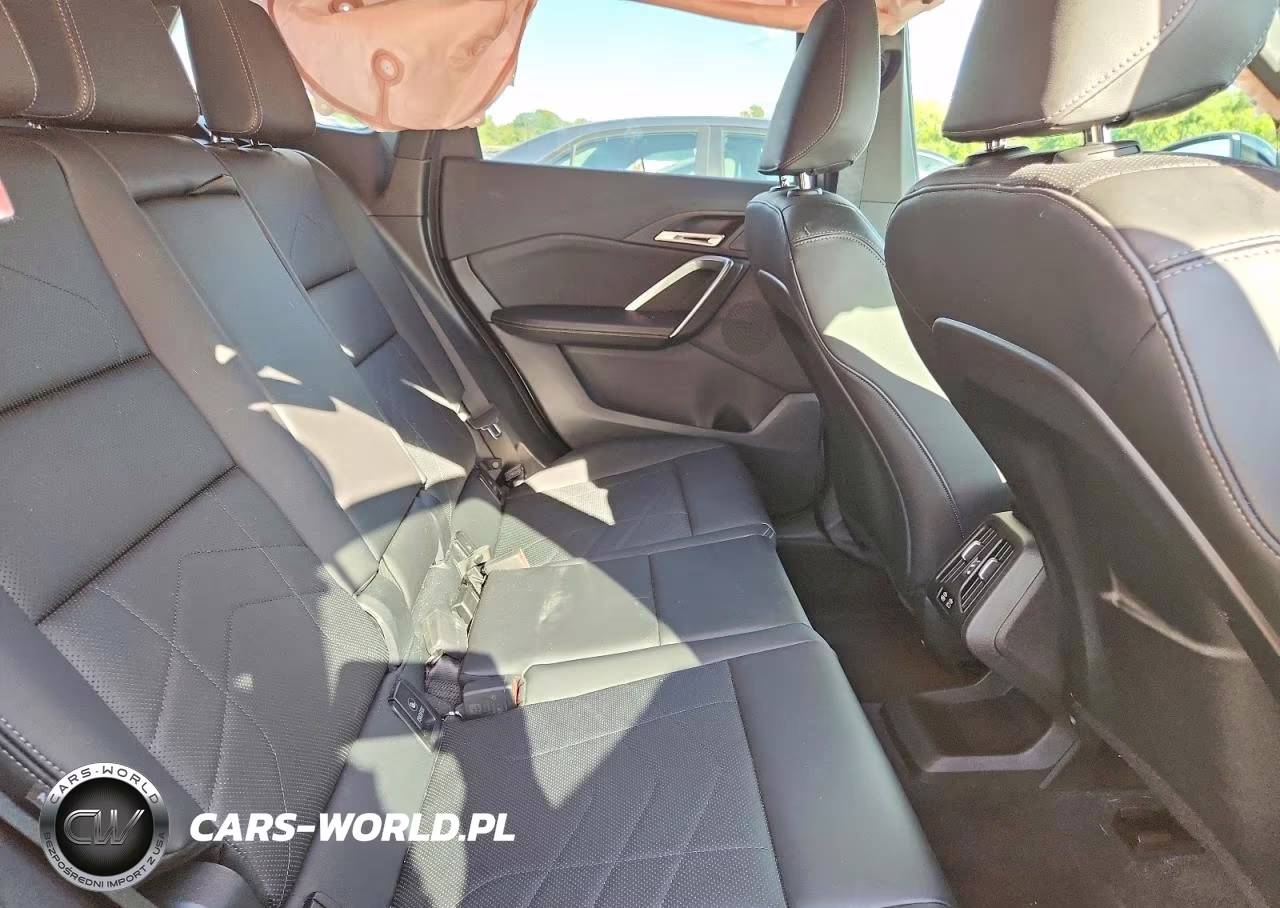 2025 BMW X1 xDrive28I VIN:WBX73EF04S5140300 - 11