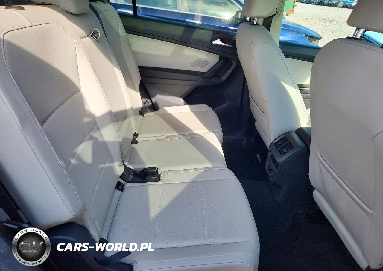 2019 Volkswagen Tiguan Se VIN:3VV2B7AX4KM007932 - 10