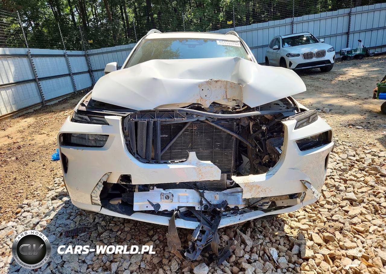 2024 BMW X7 xDrive40I VIN:5UX23EM03R9U70876 - 5
