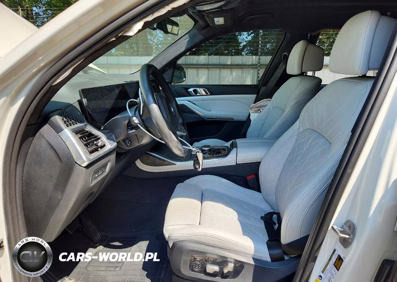 2024 BMW X7 xDrive40I VIN:5UX23EM03R9U70876 - 7