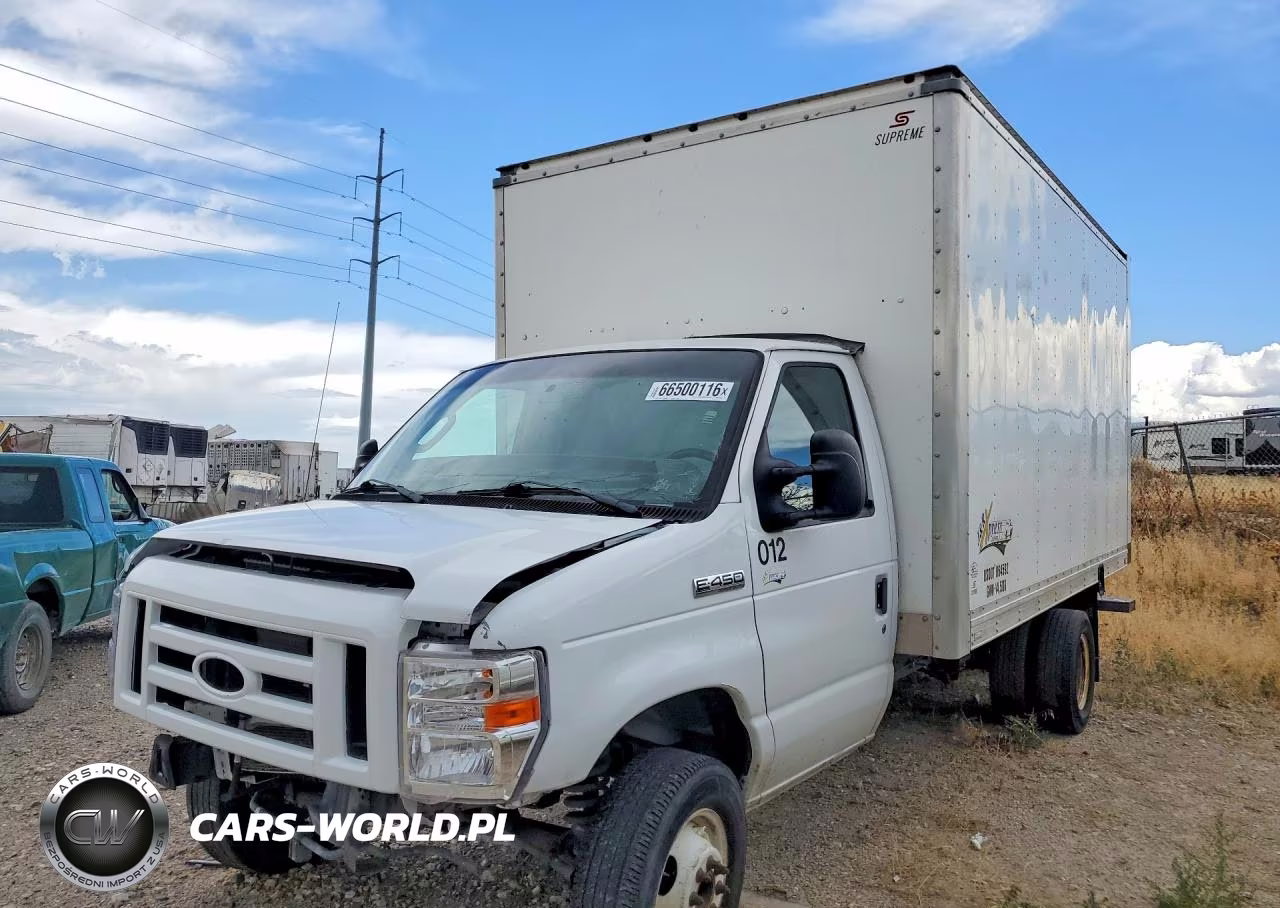 2022 Ford E450 Box Truck – zdjęcie 1 z 13