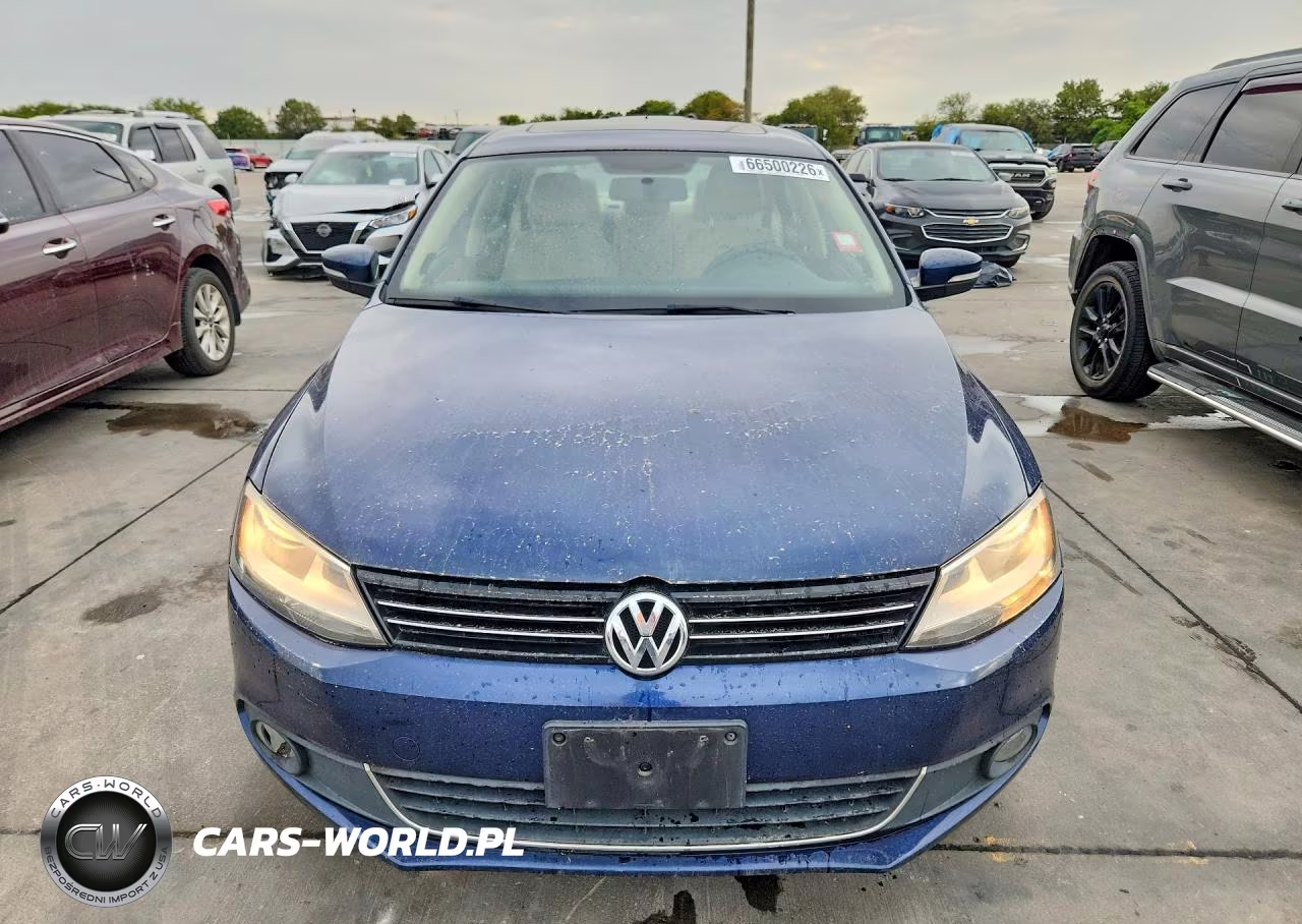 2012 Volkswagen Jetta Sel VIN:3VWLP7AJ0CM360540 - 5
