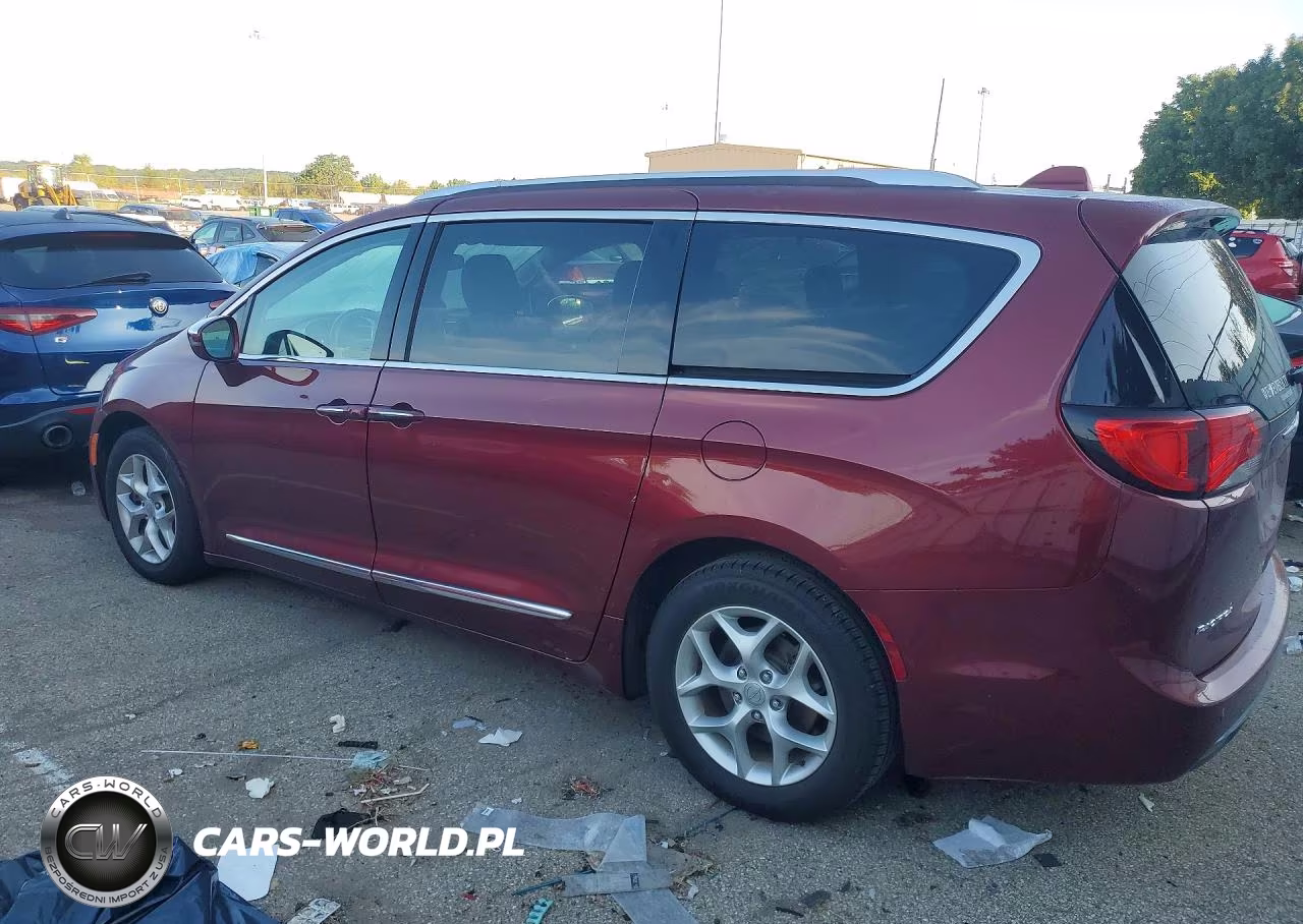 2019 Chrysler Pacifica Limited VIN:2C4RC1GG7KR720136 - 2