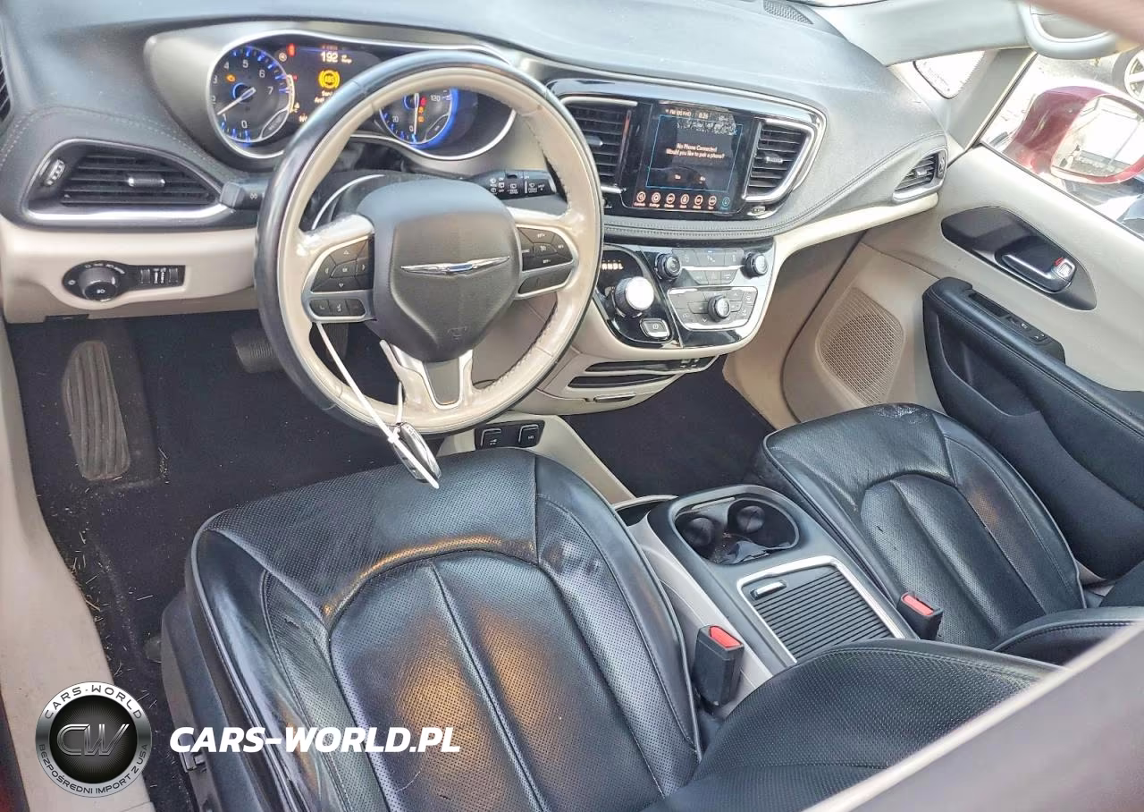 2019 Chrysler Pacifica Limited VIN:2C4RC1GG7KR720136 - 8