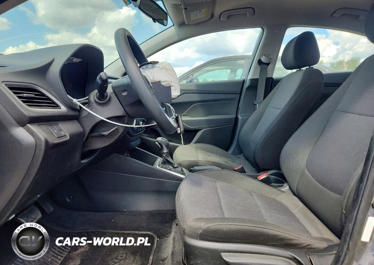 2019 Hyundai Accent Se VIN:3KPC24A32KE052859 - 7