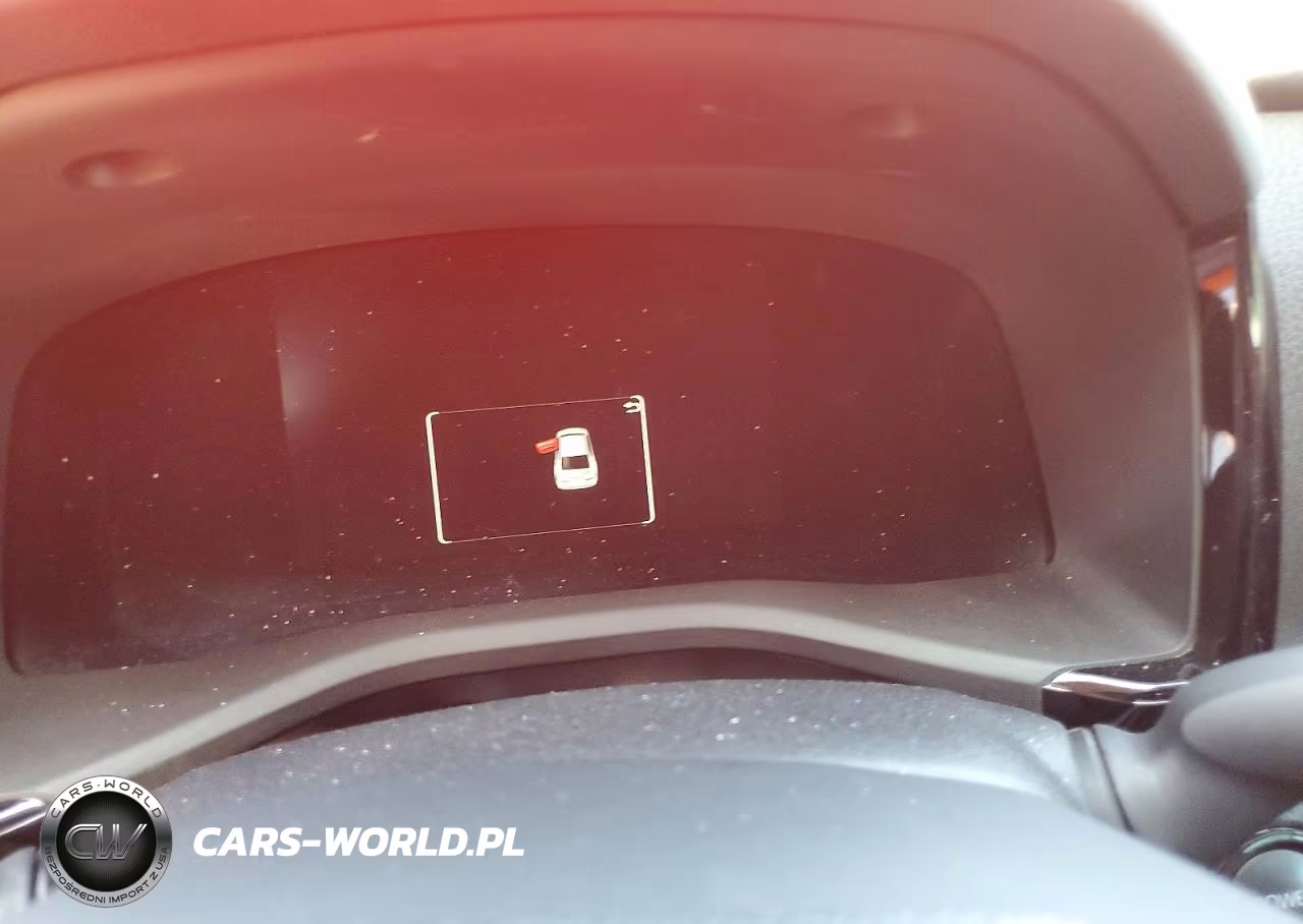 2025 Toyota Camry Le VIN:4T1DAACK1SU051712 - 9