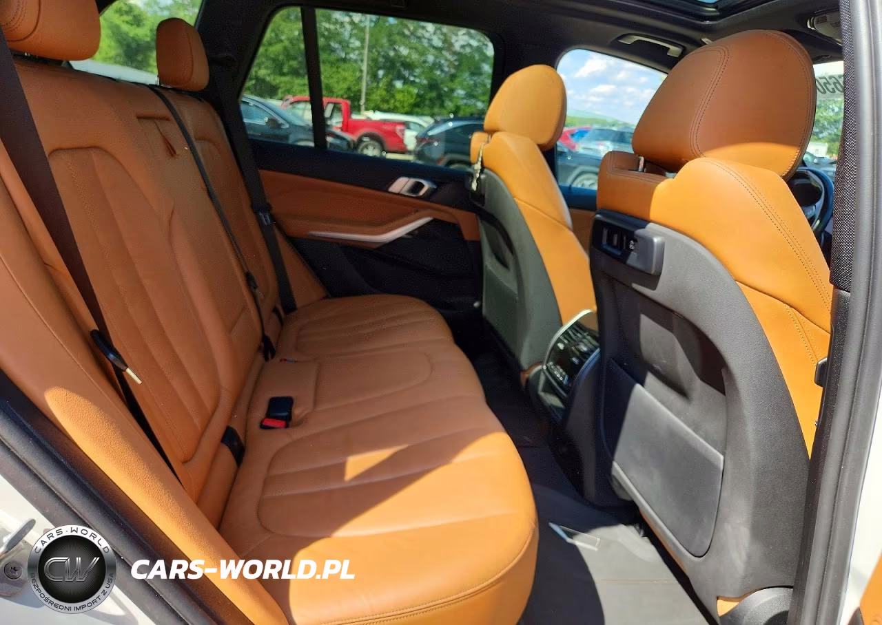 2019 BMW X5 xDrive40I VIN:5UXCR6C56KLL14989 - 11