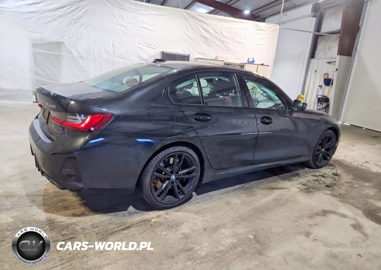2023 BMW M340Xi VIN:3MW49FF01P8D64104 - 3