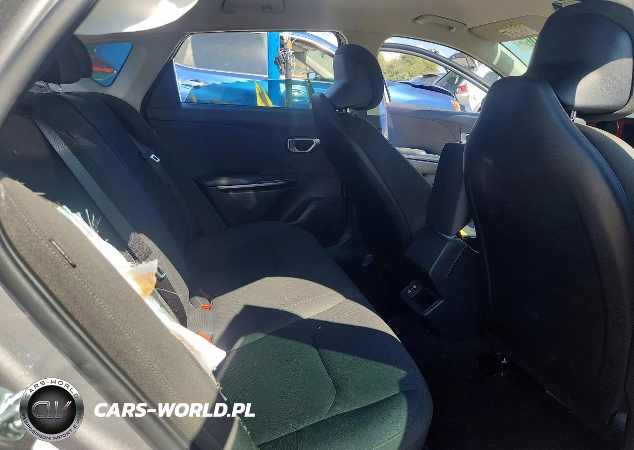 2026 Kia K4 Lxs VIN:3KPFT4DE4TE319668 - 10