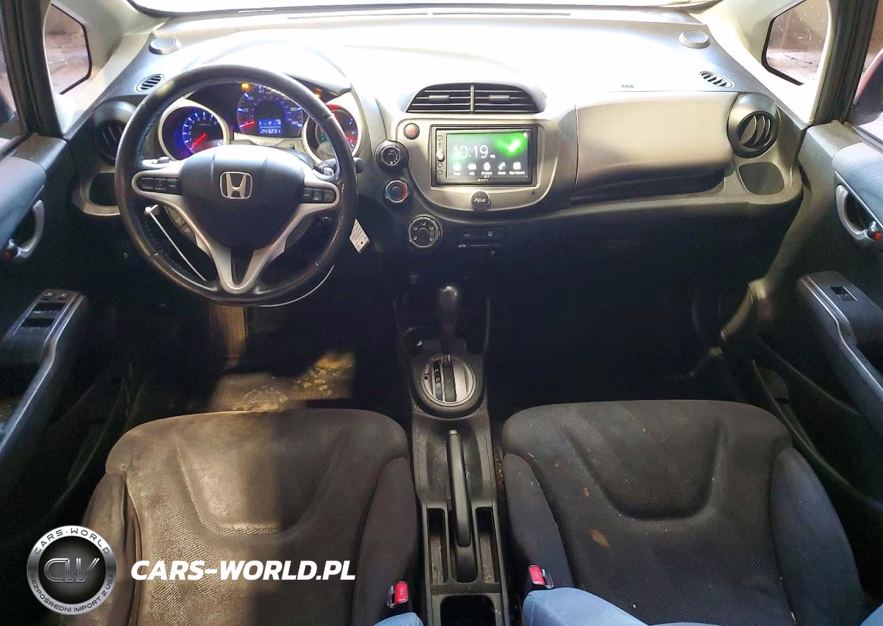2010 Honda Fit Sport VIN:JHMGE8H61AC029450 - 8