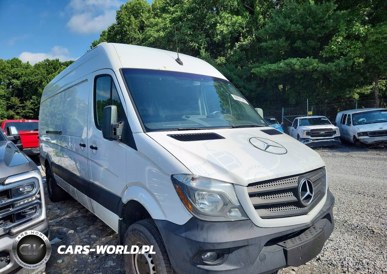 2018 Mercedes-Benz Sprinter 2500 VIN:WD3FE8CD6JP584237 - 4
