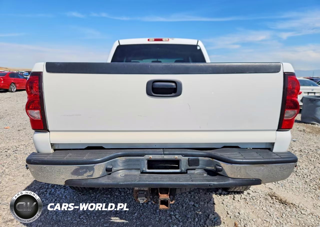 2005 Chevrolet Silverado K2500 Heavy Duty VIN:1GCHK23U15F804576 - 6