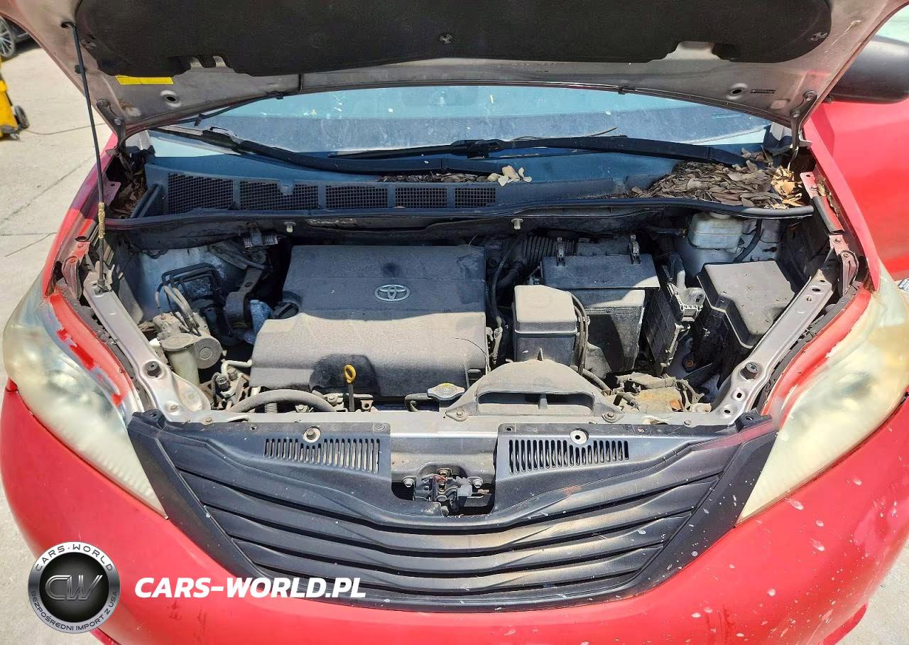 2011 Toyota Sienna Base 7-Passenger VIN:5TDZK3DC6BS089211 - 12