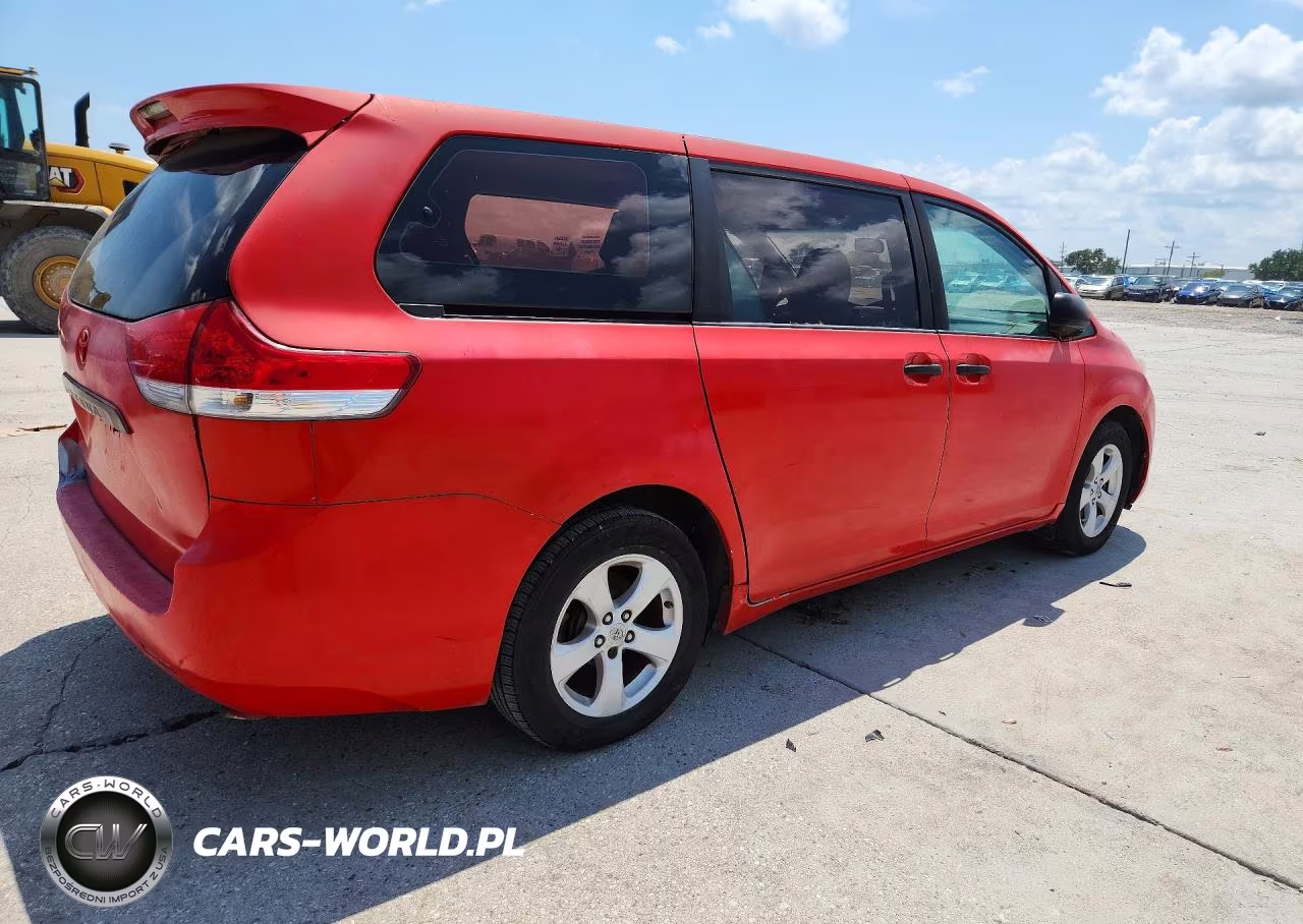 2011 Toyota Sienna Base 7-Passenger VIN:5TDZK3DC6BS089211 - 3