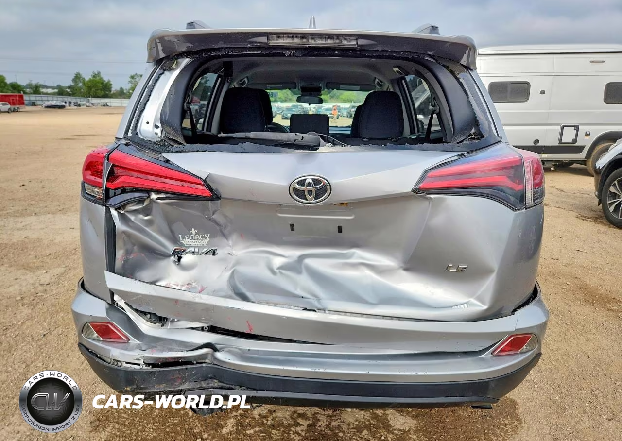 2018 Toyota Rav4 Le VIN:JTMZFREV3JJ158343 - 6