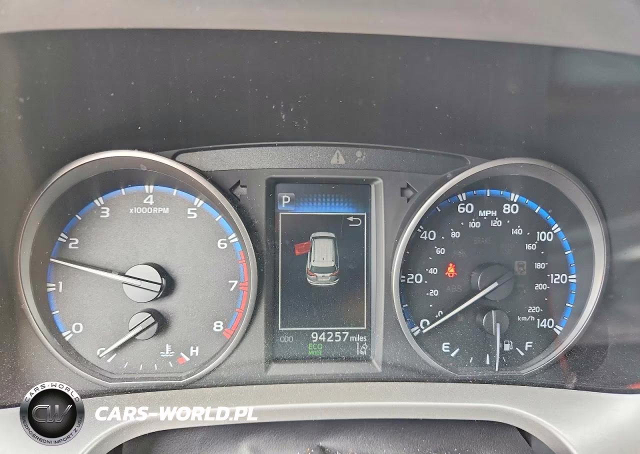 2018 Toyota Rav4 Le VIN:JTMZFREV3JJ158343 - 9