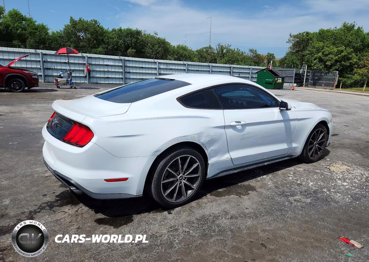 2018 Ford Mustang VIN:1FA6P8TH1J5102052 - 3