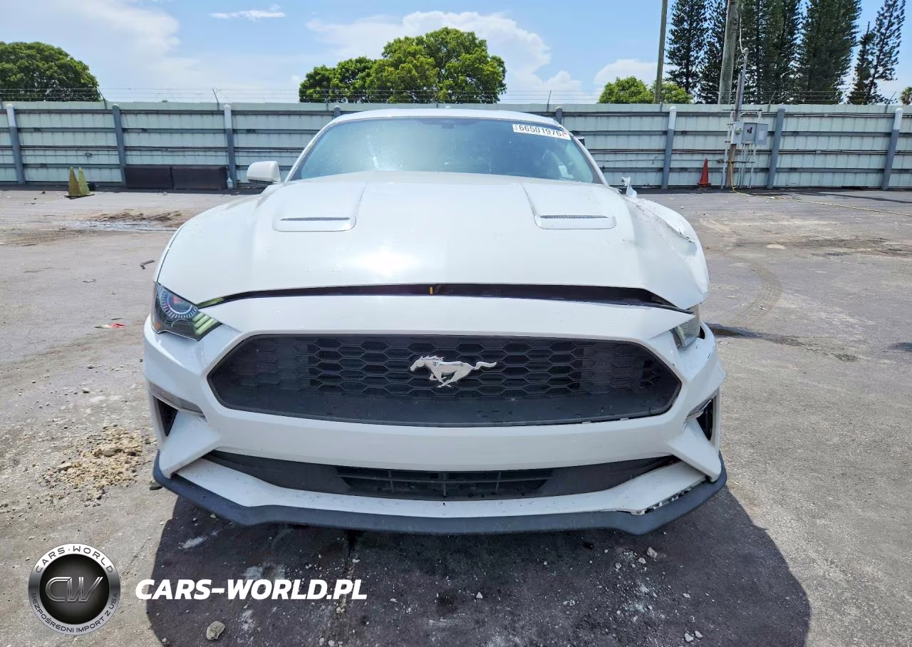 2018 Ford Mustang VIN:1FA6P8TH1J5102052 - 5