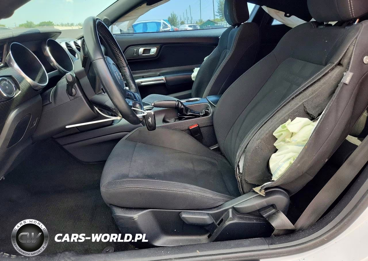 2018 Ford Mustang VIN:1FA6P8TH1J5102052 - 7